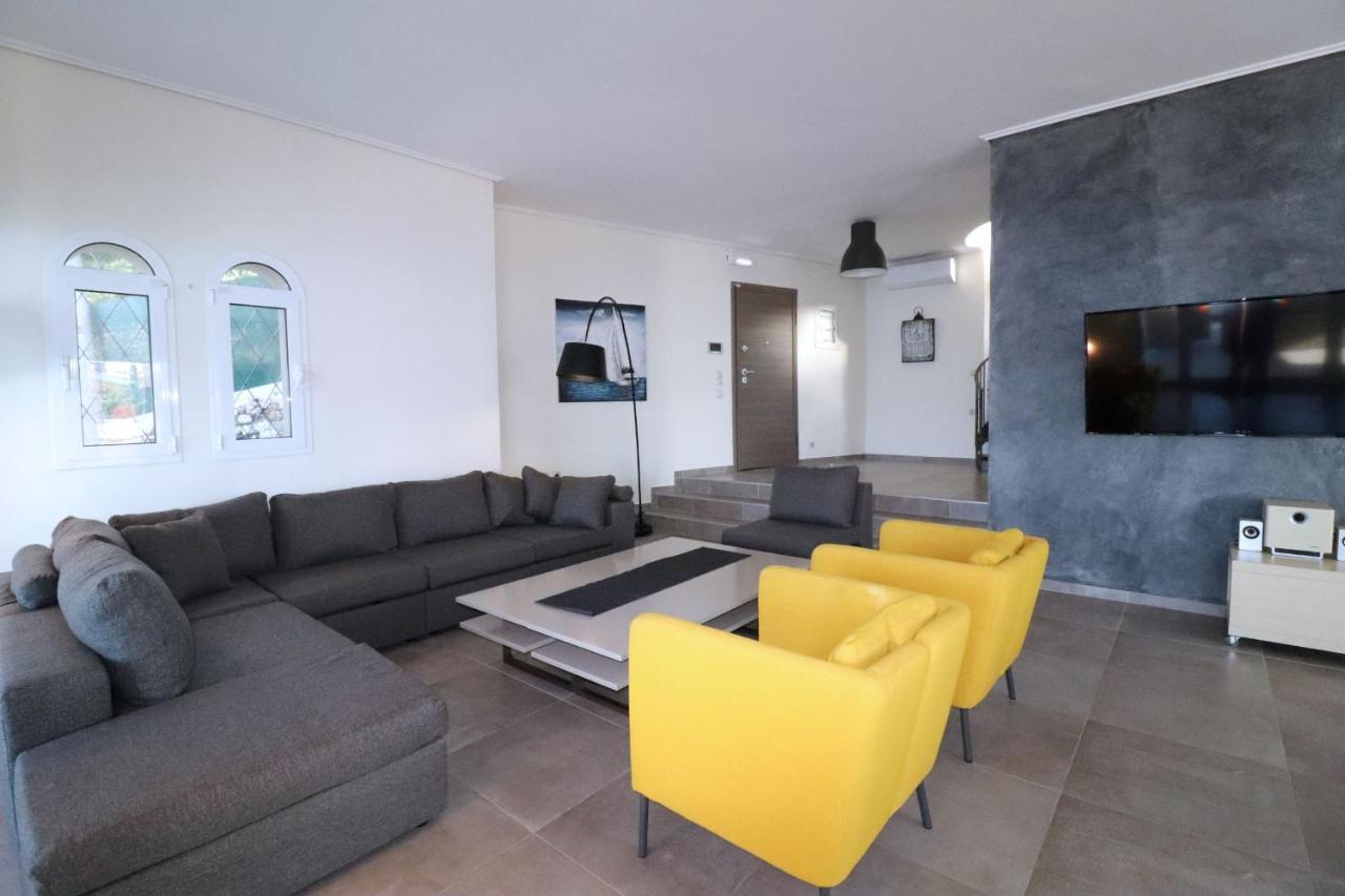 Villa Faiax Pyrgi (Corfu)