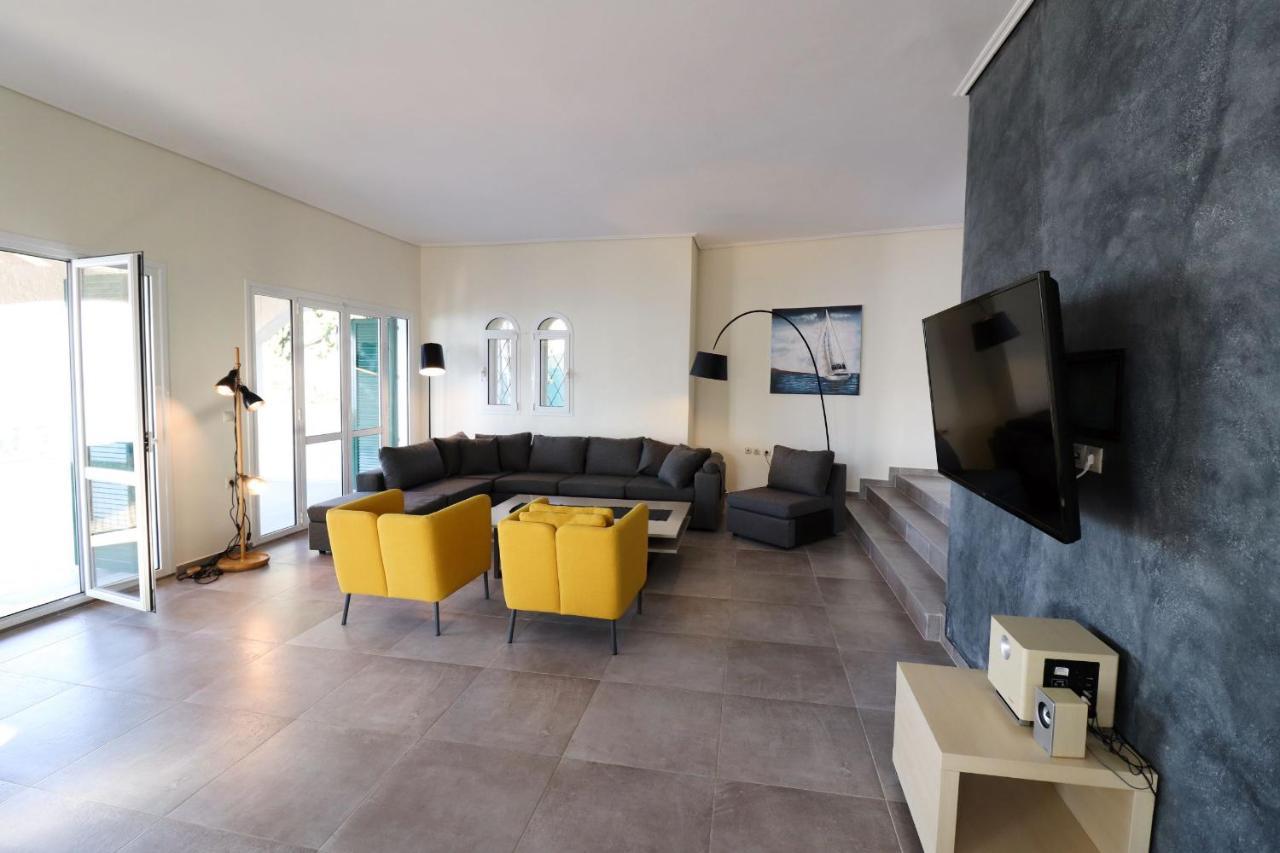 Faiax Villa *